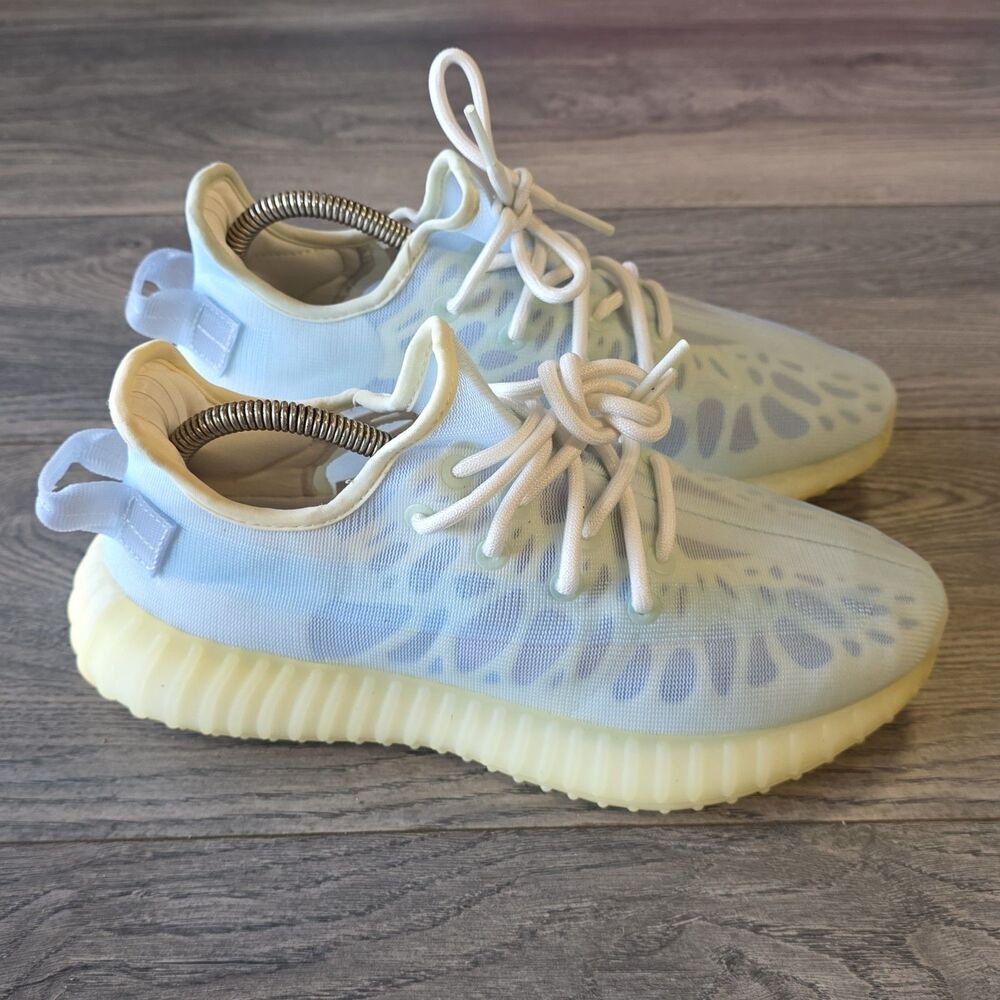 Adidas Yeezy Boost 350 V2 Mono Ice Sneakers GW2869 US Size 7 Male (Womens 9)